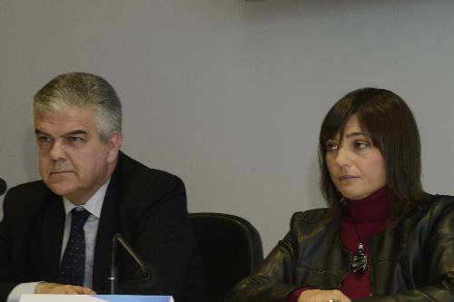 Luigi Ferraris (Amministratore delegato Terna) e Debora Serracchiani (Presidente Regione Friuli Venezia Giulia) alla conferenza stampa "Via i tralicci dalla Bassa friulana" - Udine 21/11/2017